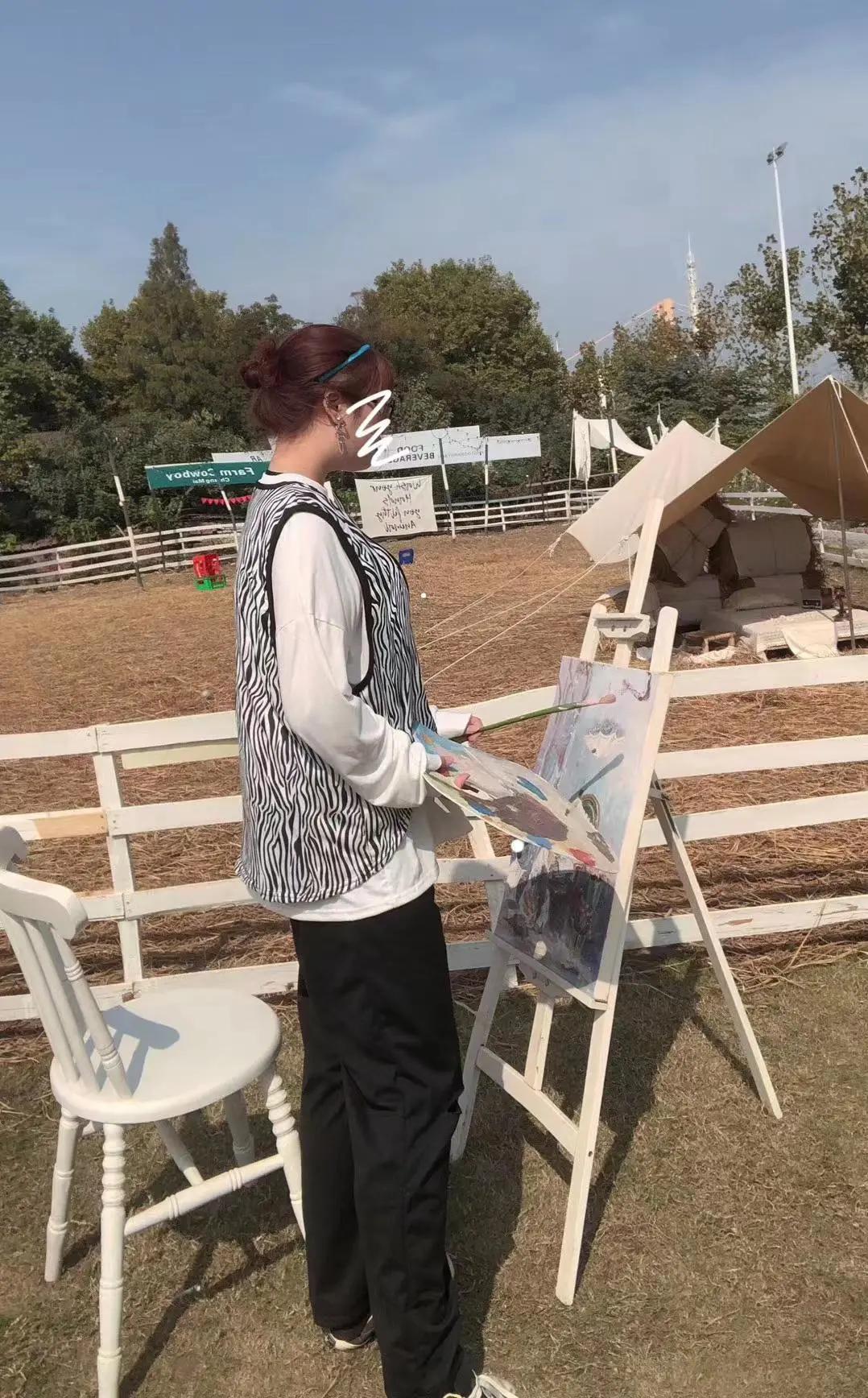 00后女生创业年入1200万,大二女生创业月入70万