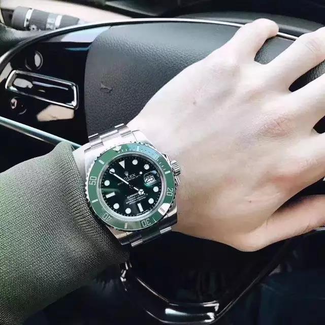 瑞士海关2天销毁广州名表7吨,瑞士美国海关查获劳力士