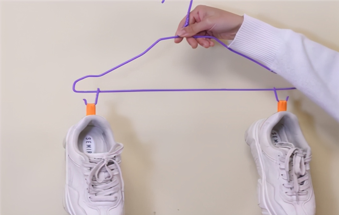 旅游鞋后面的小尾巴有啥用,鞋子后面的小尾巴作用