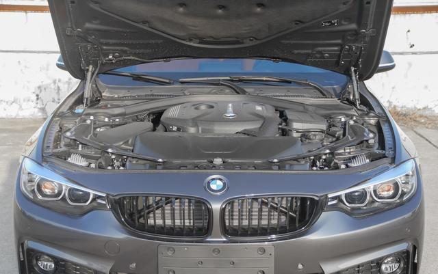 全新宝马4系coupe实车运动感,宝马4系敞篷1米8身高能开吗