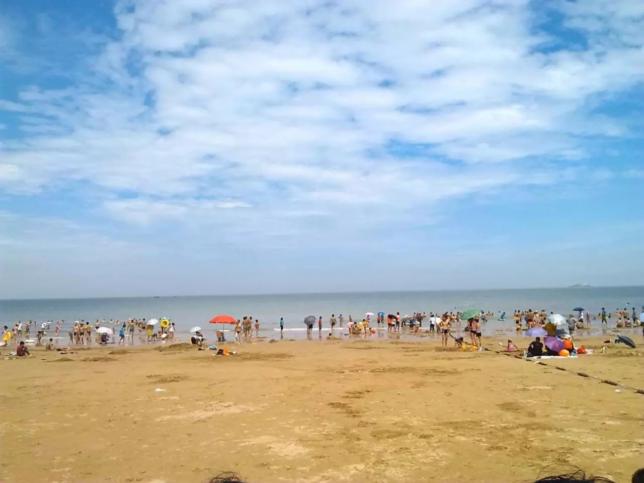 上海周边干净的沙滩,上海沙滩