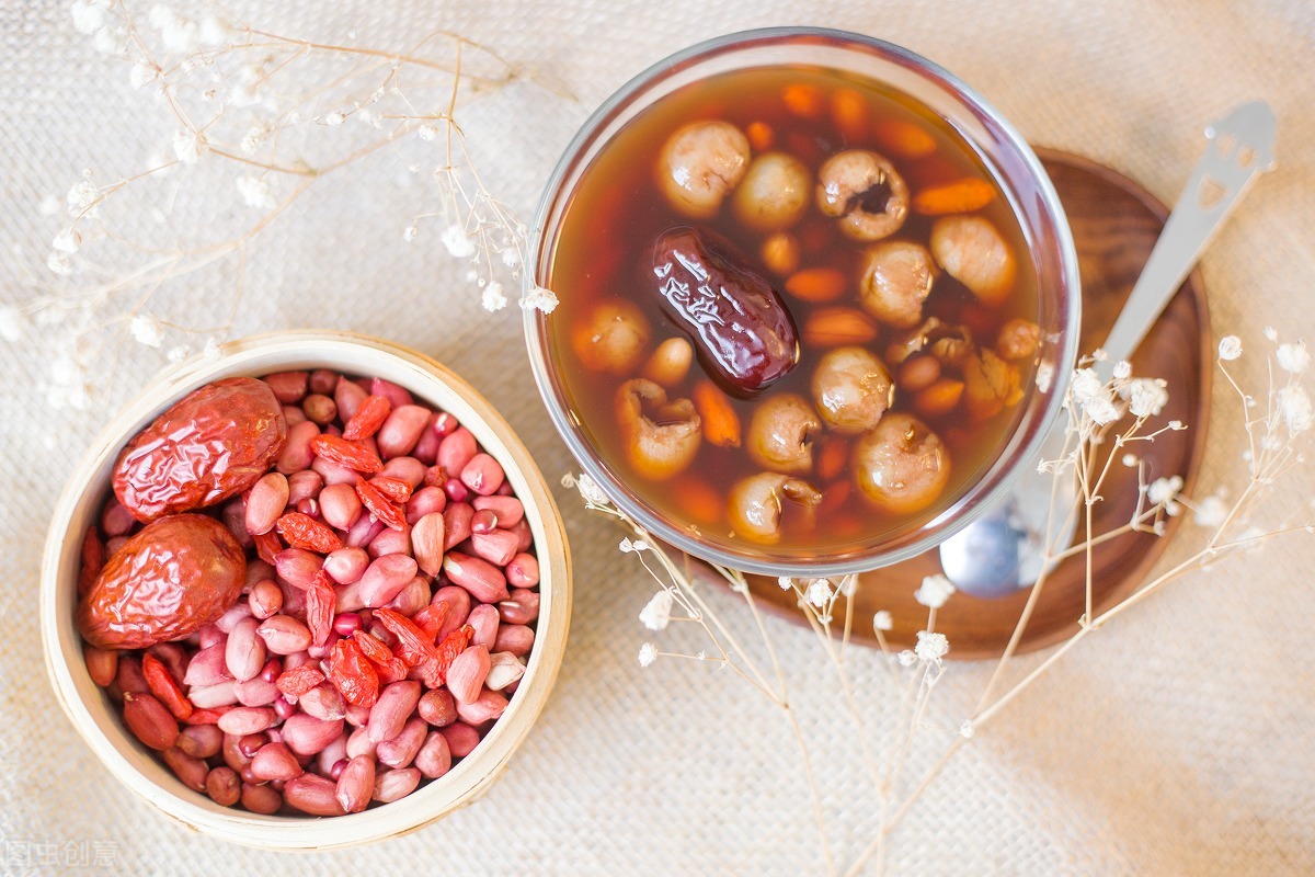 产妇坐月子奶水不够吃什么下奶,产后第几周吃产奶食物