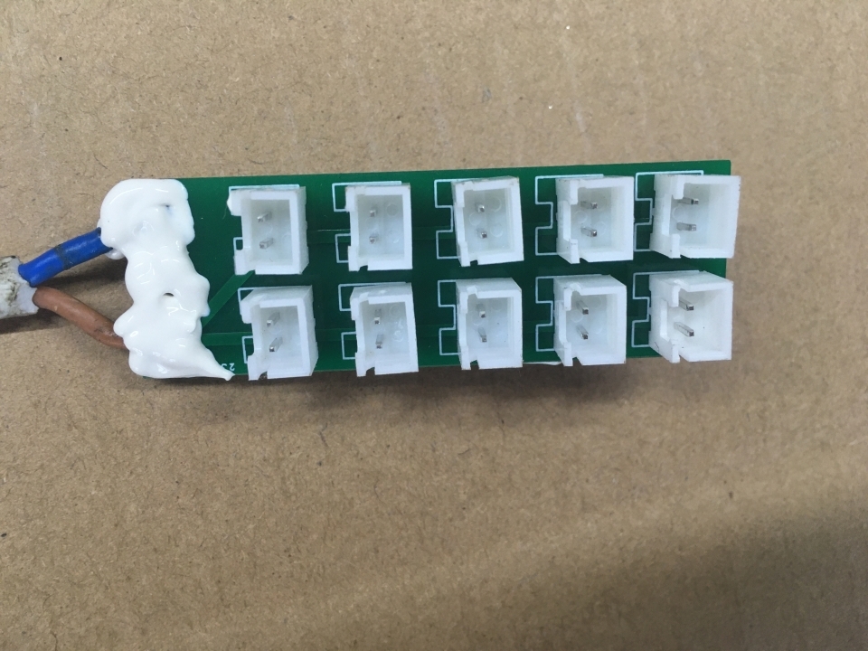 测电风扇还能不能通电,自己动手改造电源风扇