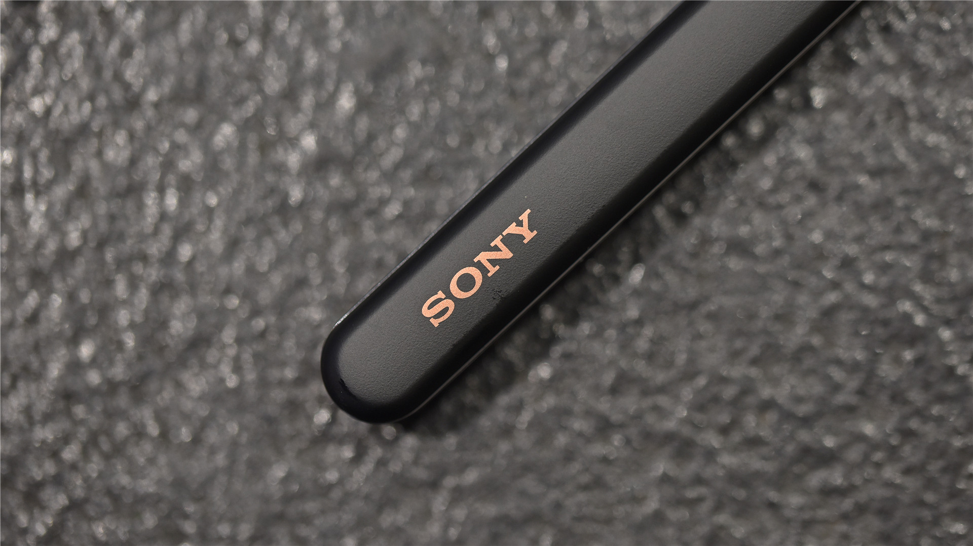 索尼wh1000xm4降噪评测对比,无线通讯黑科技