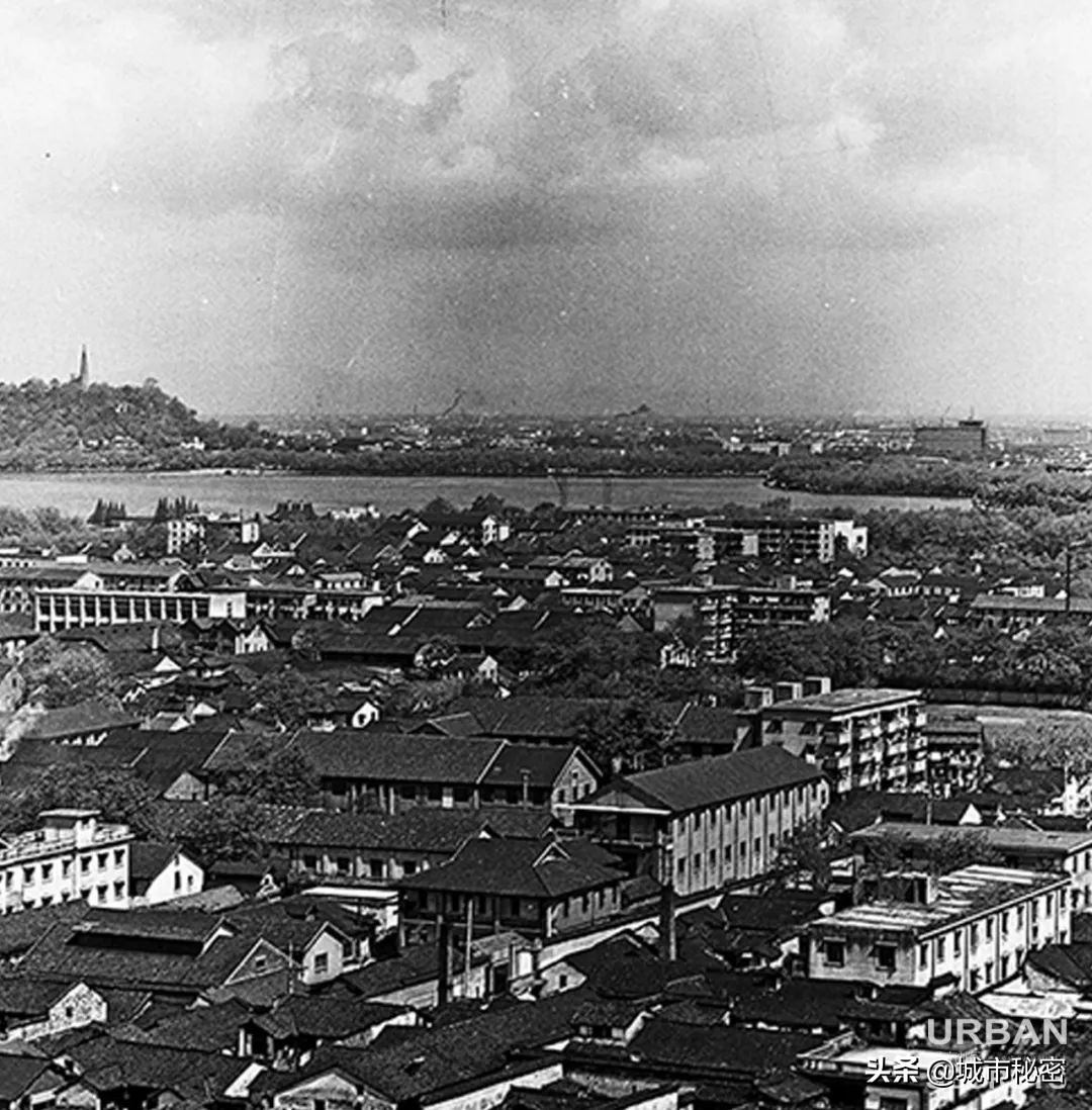 吴山和城隍山,城隍山吴山