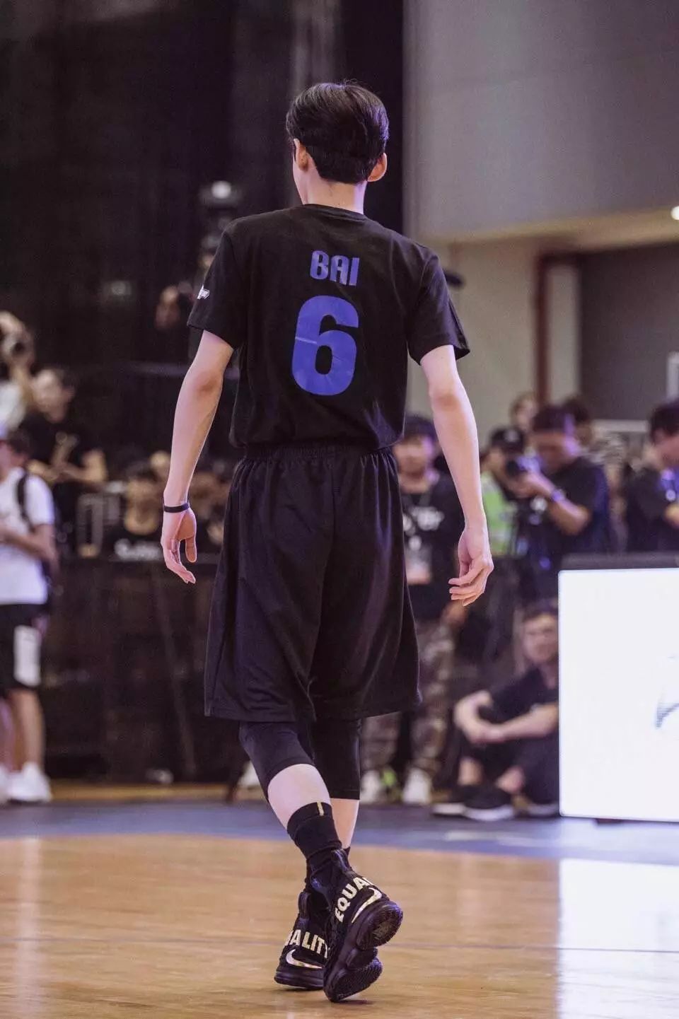 白敬亭已经在三环买房了吗,白敬亭在北京三环买房