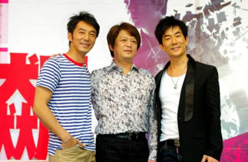 达芙妮退出实体鞋王,一代鞋王落幕