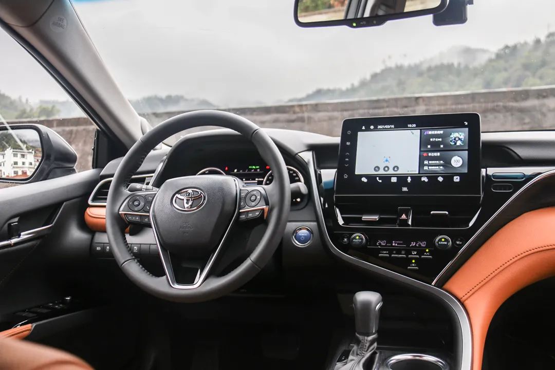 凯美瑞双擎的优势和劣势,18年凯美瑞双擎车主用车感受