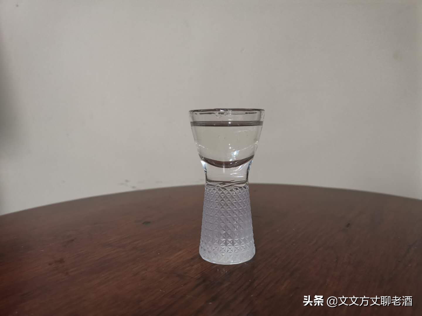 2014年红习酒酱香型价格,红习酒53度酱香型能存吗