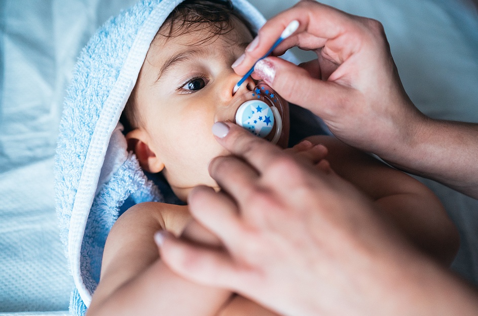 夏天宝宝流鼻涕开空调不流了,一岁宝宝夏天流鼻涕咳嗽简单方法