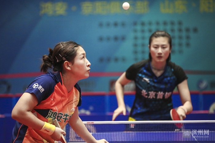 2018时光已走滨州日报90后小美摄影记者定格了您的最美