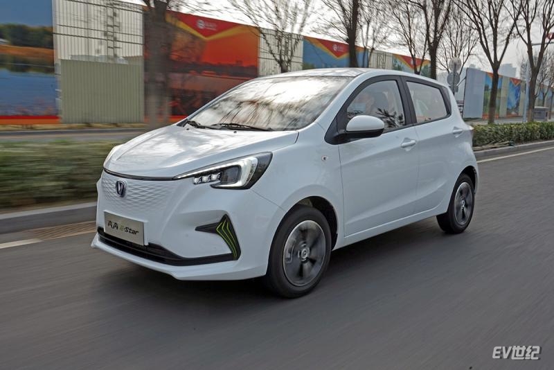 长安奔奔e-star心悦版3.98万试驾,长安奔奔e-star310真实续航