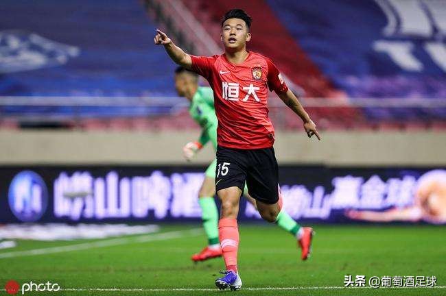 稳定压倒一切？恒大老将上场或许真不是卡帅的本意！