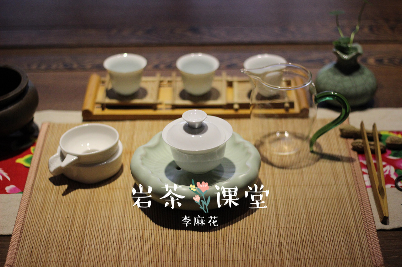 武夷岩茶大红袍茶叶如何冲泡,武夷岩茶大红袍的正确冲泡方法