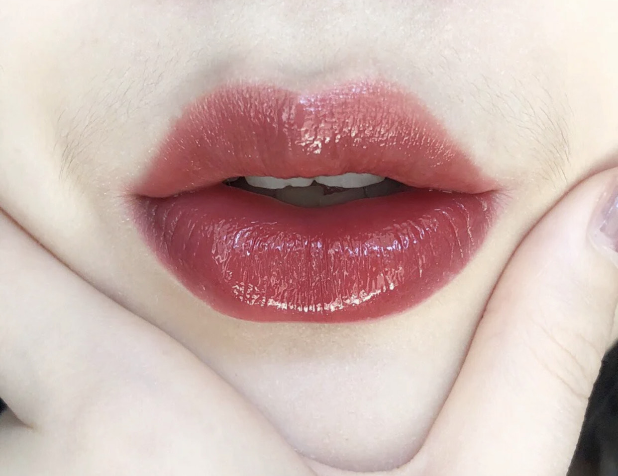 娇兰口红888和tf16试色,tf口红16哪款比较滋润