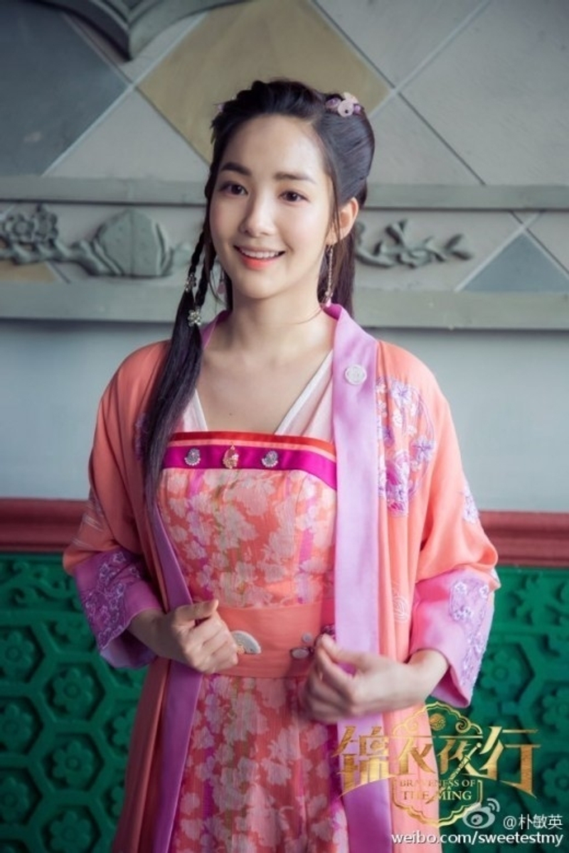 妖艳和妩媚古装,中国古装惊艳韩国明星