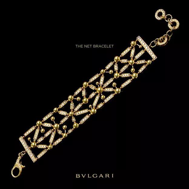 对付女人,没有一件珠宝解决不了的!