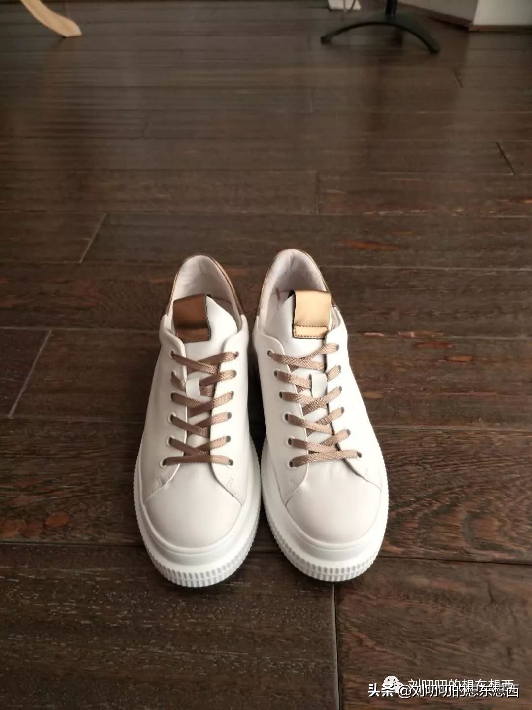 江南布衣山系羽绒服购物分享,一日一look测评