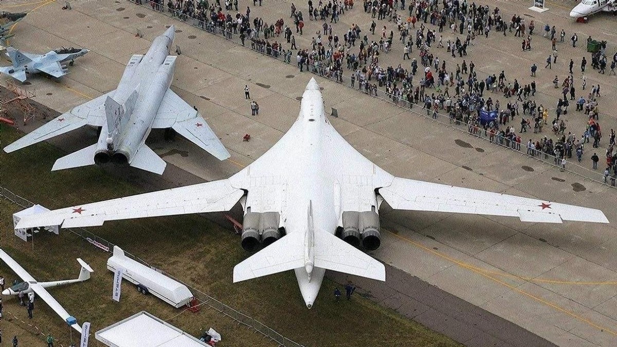 珠海航展歼20会不会静态展示,今年珠海航展歼35和轰20会现身吗