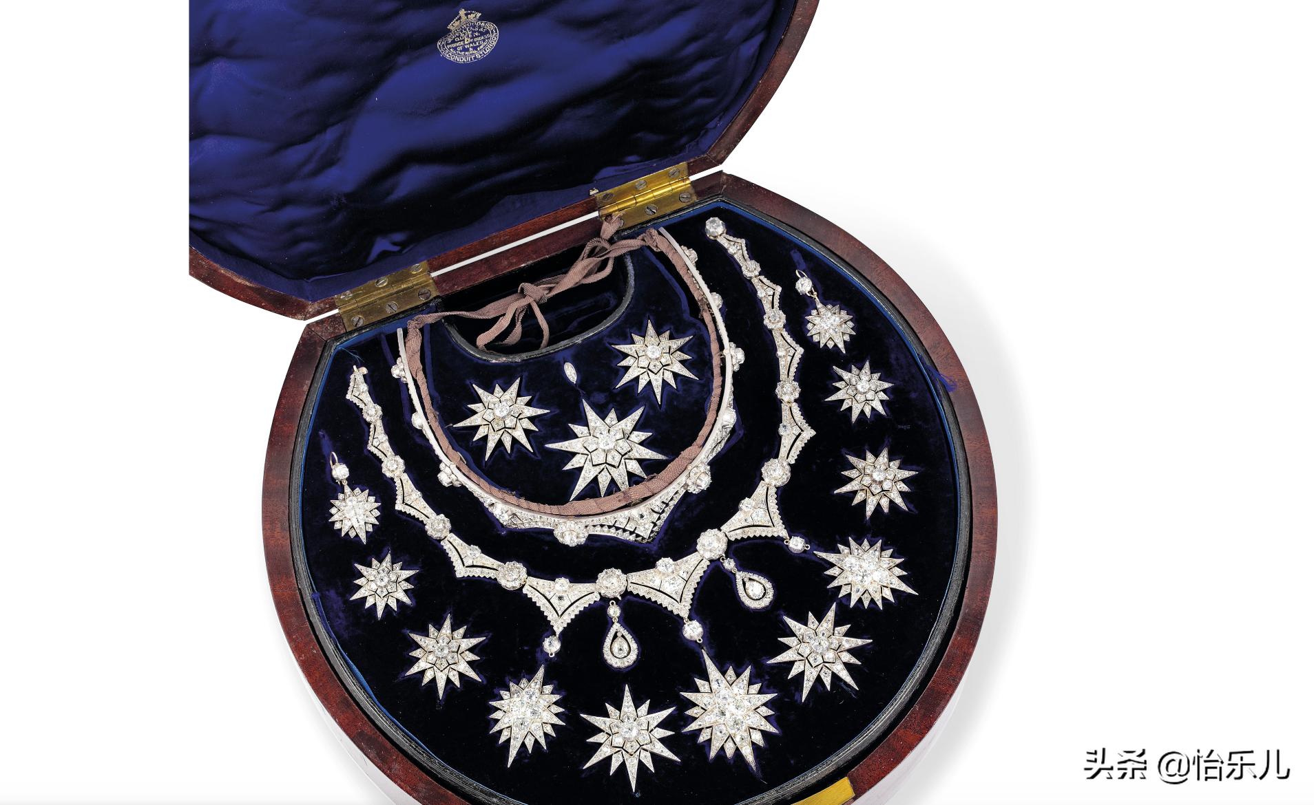 刘嘉玲钻石发冠,刘嘉玲戴的珍珠