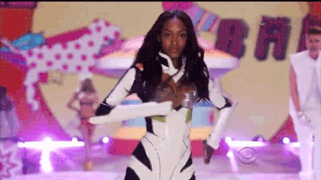 吉娘娘回归维密秀,吉娘娘最后一次的维密走秀