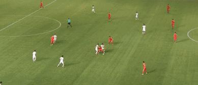 中国足球爆笑动态图,中国足球动画爆笑名场面