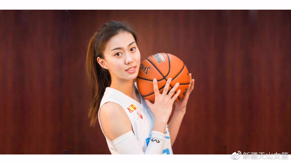 八一女篮教练展淑萍新闻发布会,新疆女篮展淑萍现在干什么