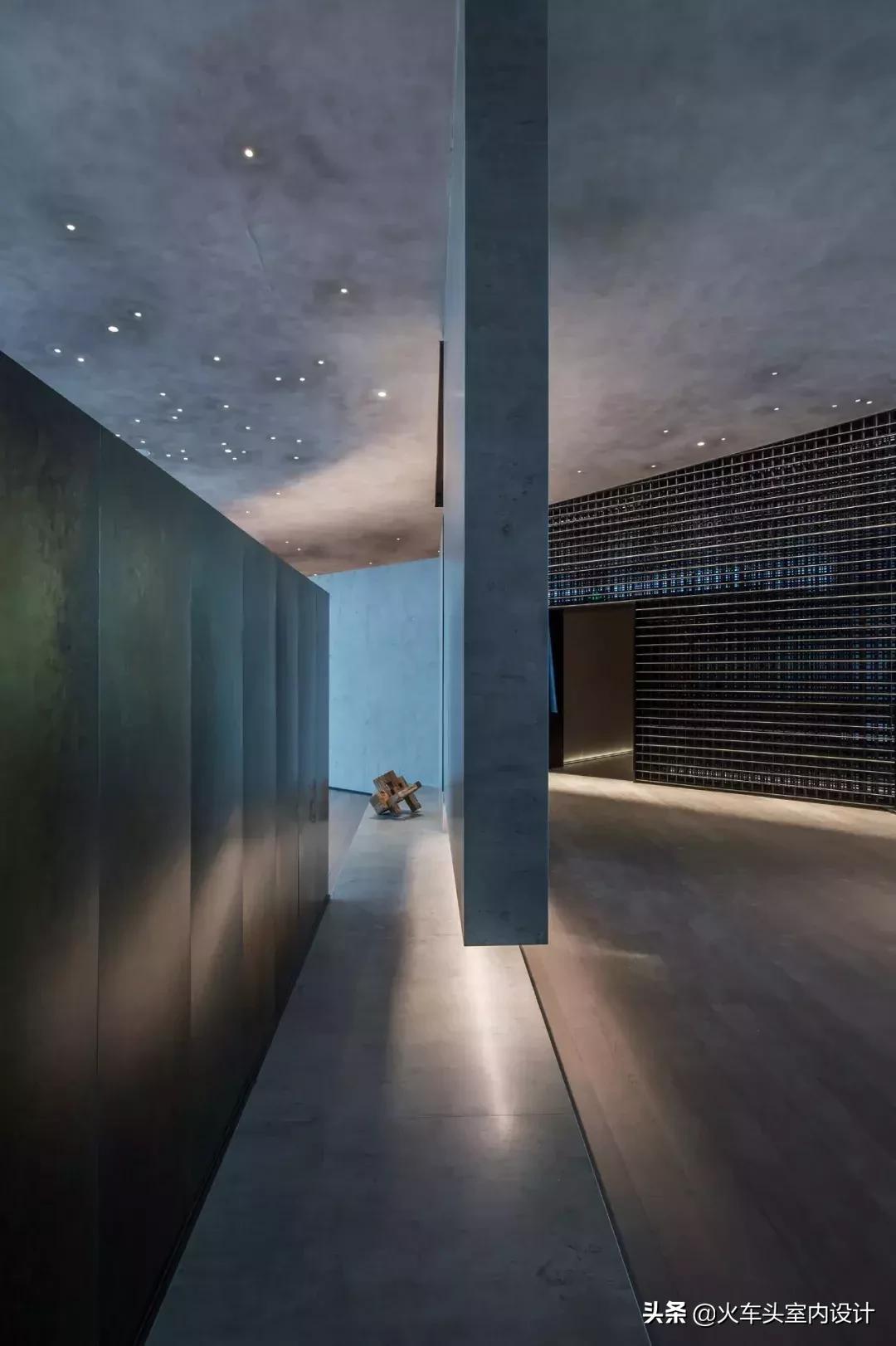 仿古夯土墙效果图大全,现代夯土墙建造的别墅