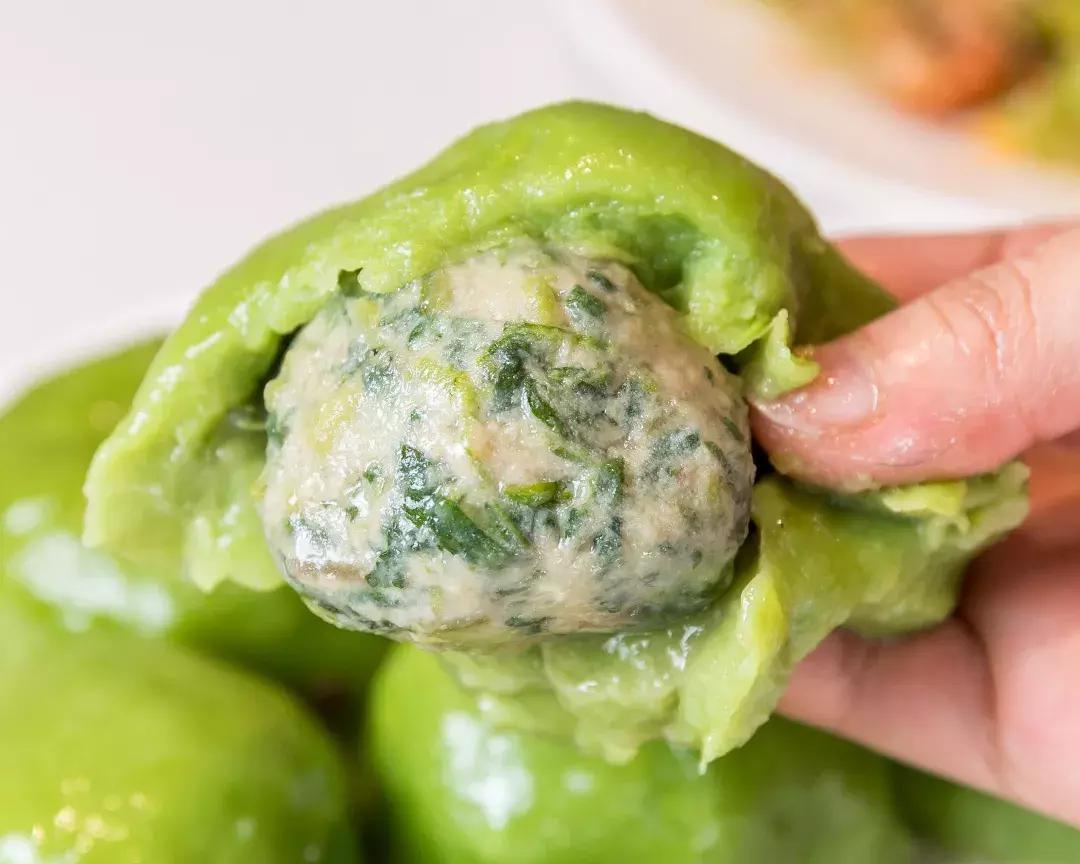 小龙虾酸菜鱼,麻辣小龙虾和酸菜鱼