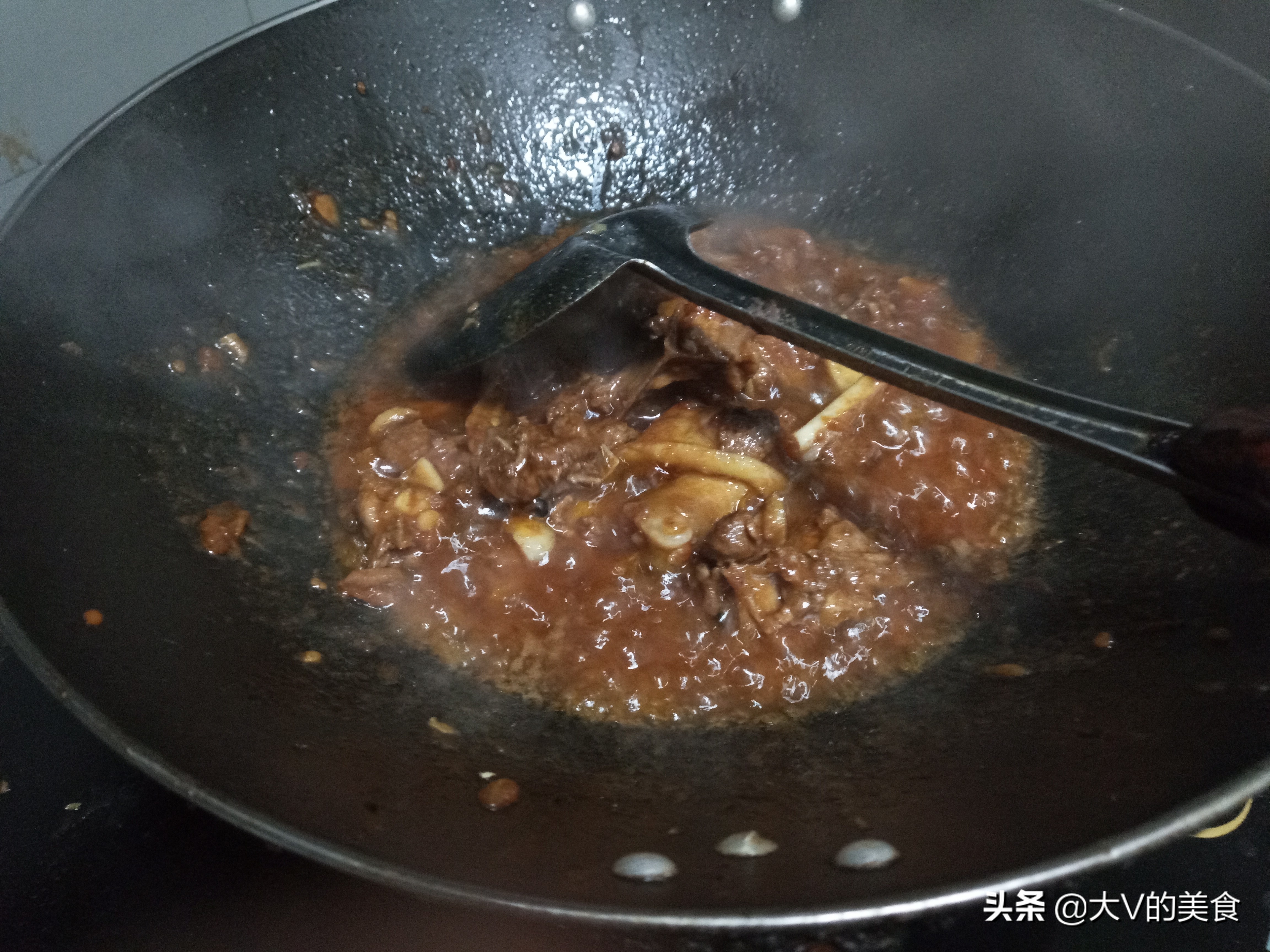 西红柿鸭肉汤简单做法,西红柿焖鸭肉