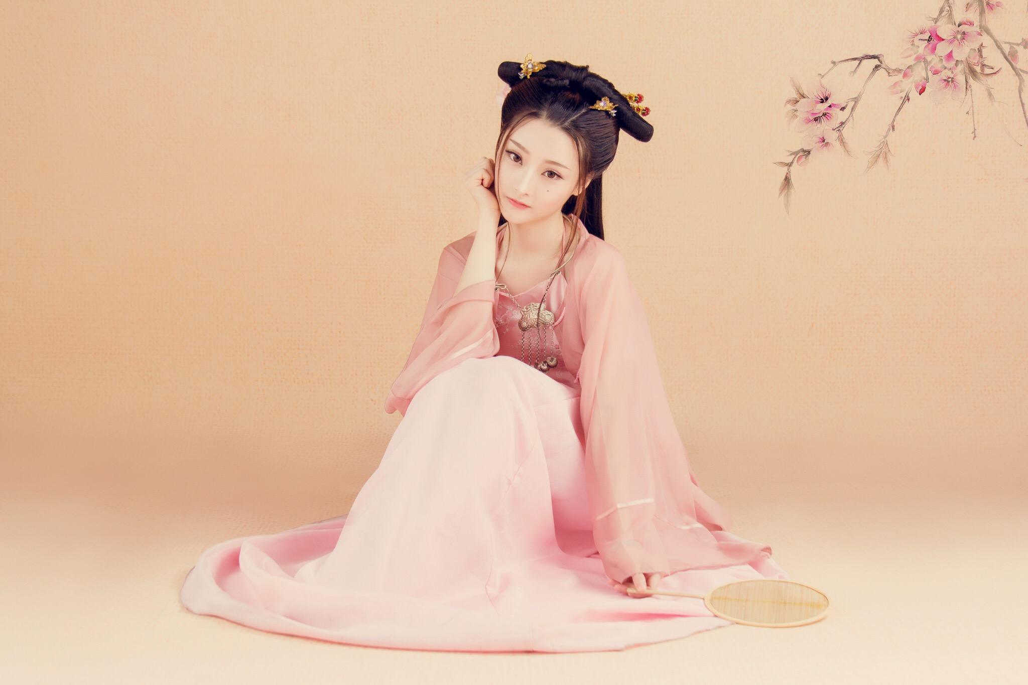 清朝第一女词人是谁,清朝第一才女顾太清