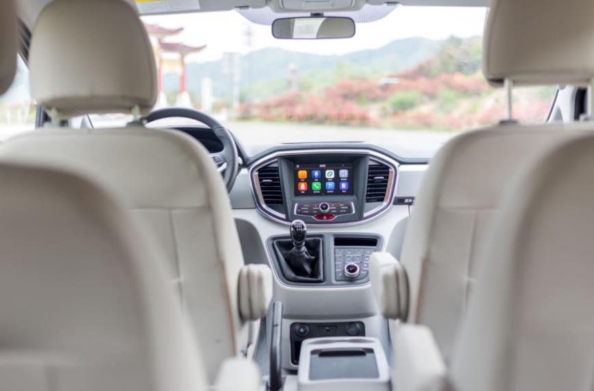 新一代瑞风m4柴油版七座米白色,全新瑞风m4柴油版五一旅行好帮手