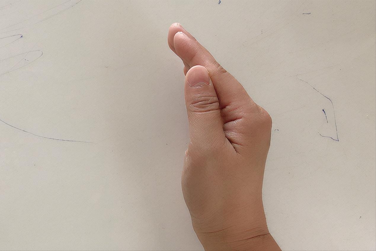 一般宝宝多大就不用拍嗝了,婴儿多大就不用拍奶嗝了