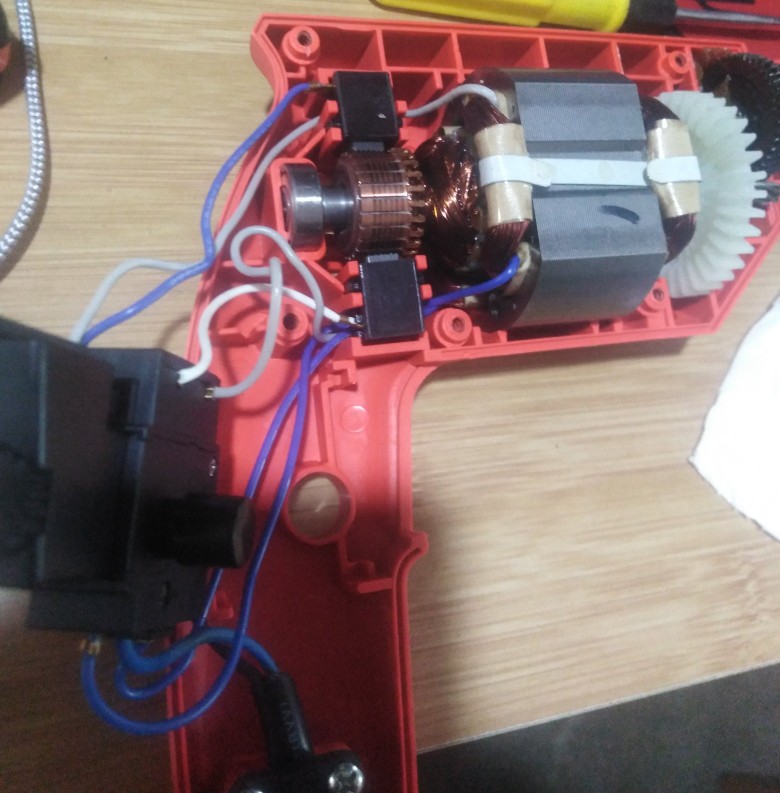 手电钻内部构造,手电钻的各组成部分图片