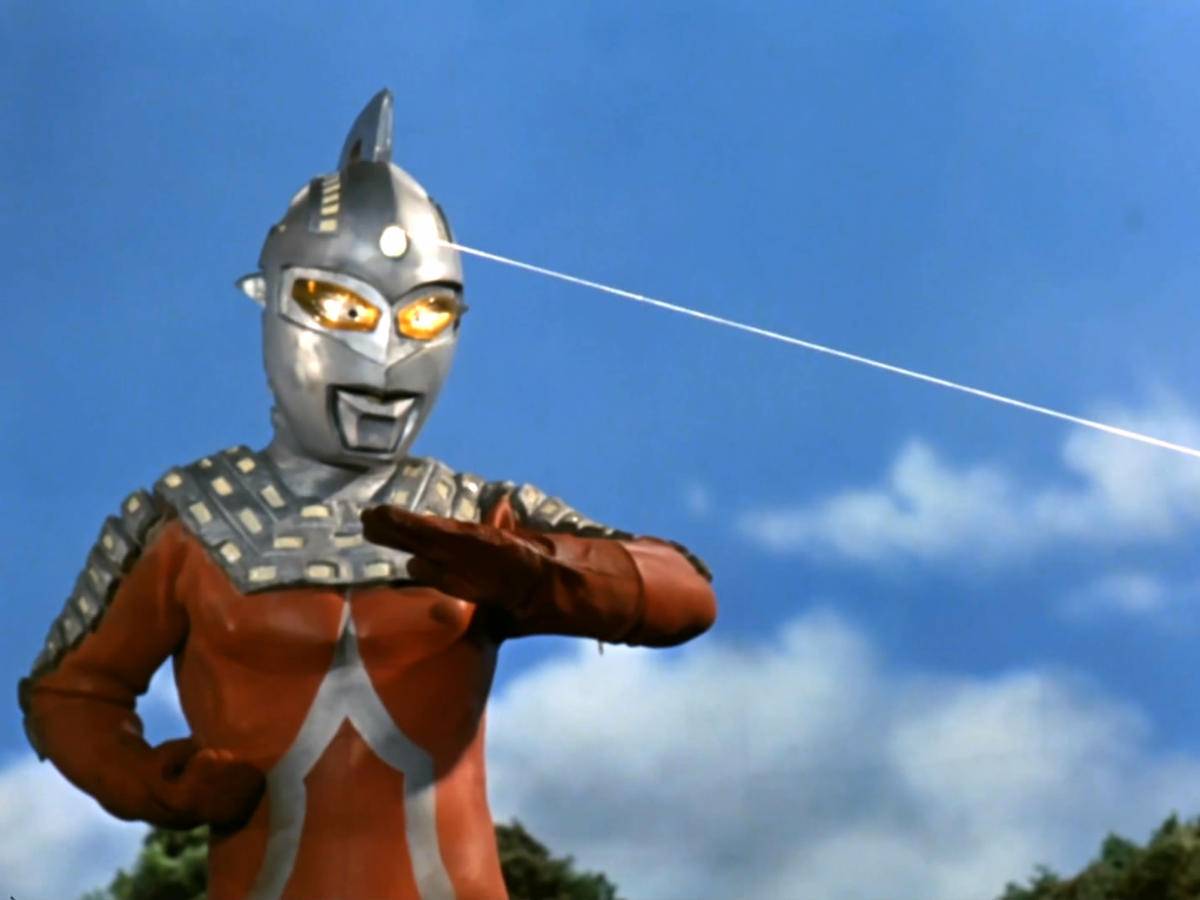 模玩机设:以弹之名守望地球地球的赤红巨人SHF赛文