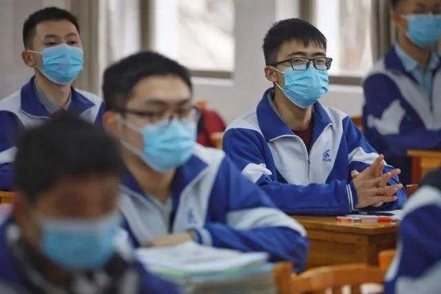 开学孩子就感冒,开学了孩子发烧咳嗽怎么办