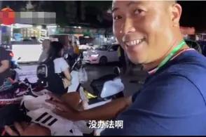 摆地摊卖什么比较简单一点,摆地摊你们都卖什么