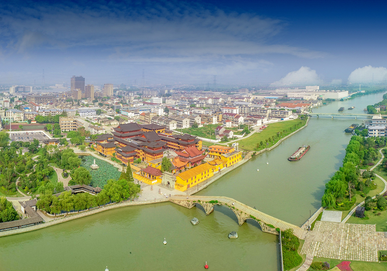 和小姐姐一起逛嘉兴吃百年传承的美味，大胆的把美好生活秀给你看