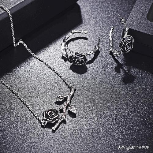 戴假货珠宝的危害,戴饰品过敏对身体有没有危害