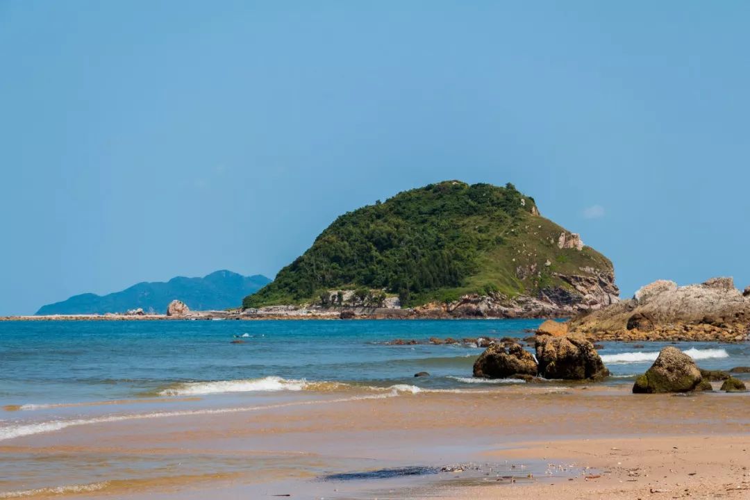 深圳少见的“十里银滩”，美到无边