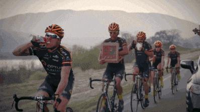 千万别惹女人搞笑视频,爆笑gif姑娘你已经突破天际啊