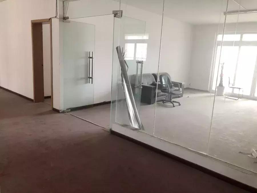 竞价86轮！南京主城豪宅890万卖出，单价仅33966元/㎡