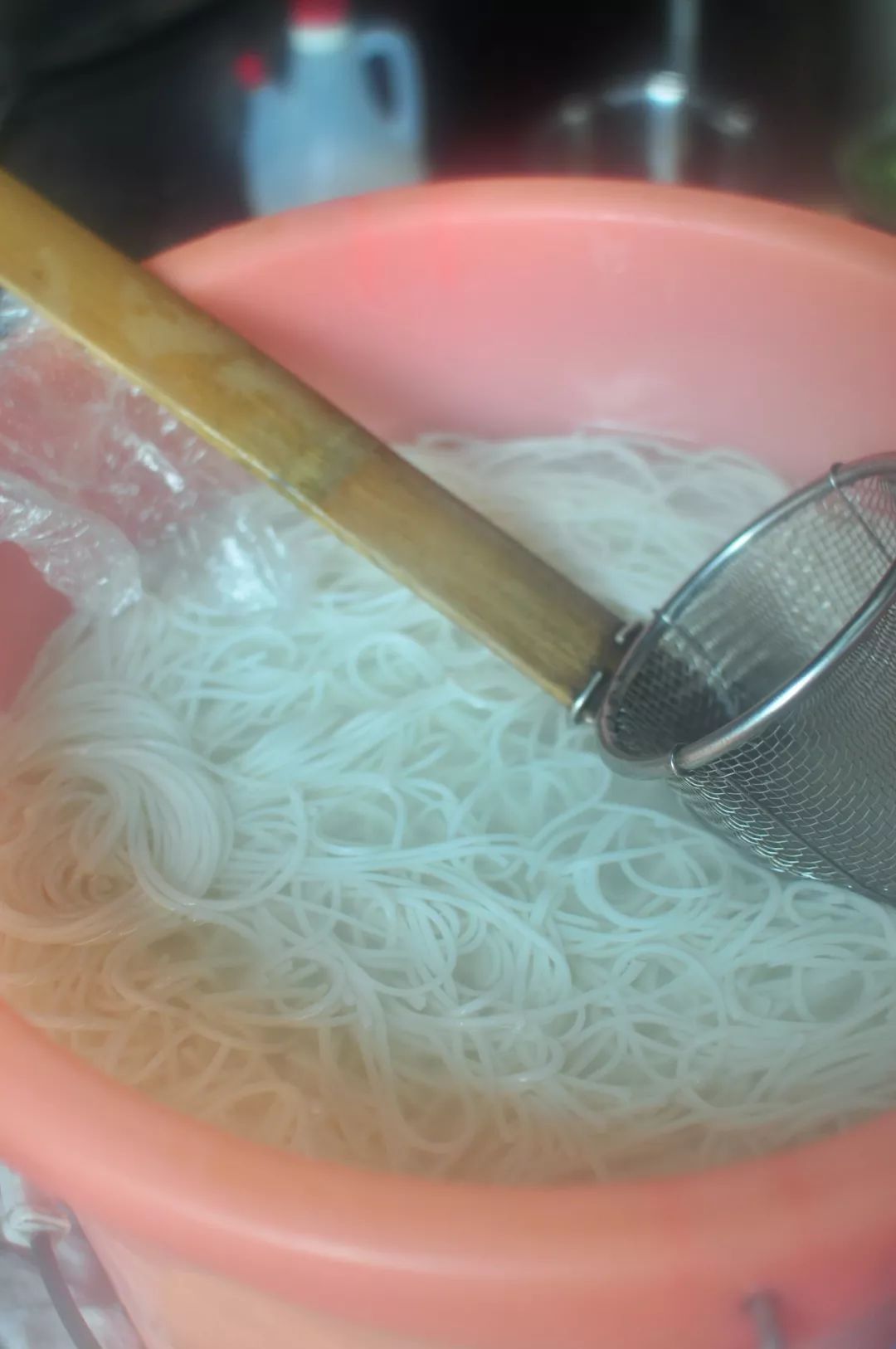 早餐武汉鱼糊汤粉,武汉过早美食鱼糊粉