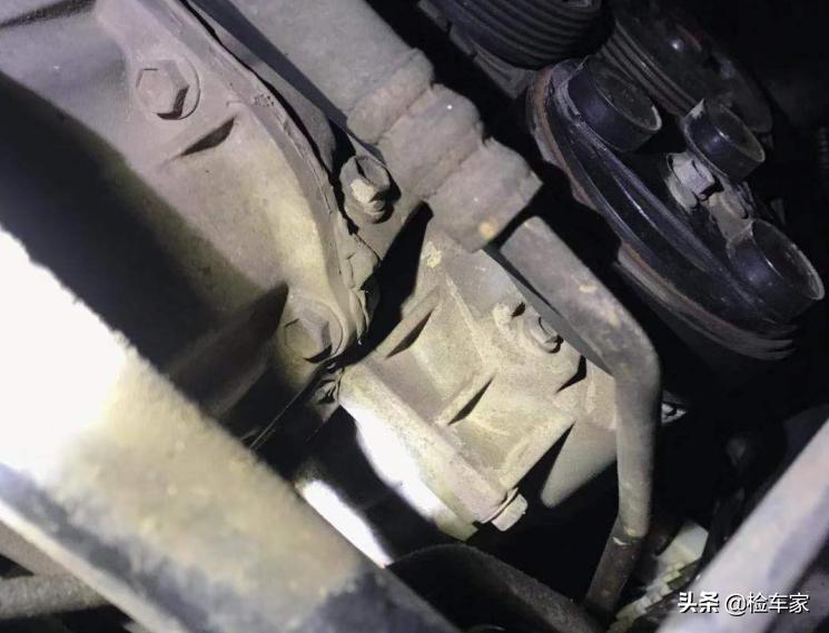 铃木维特拉跑11万公里还值得买不,铃木超级维特拉哪一年更好