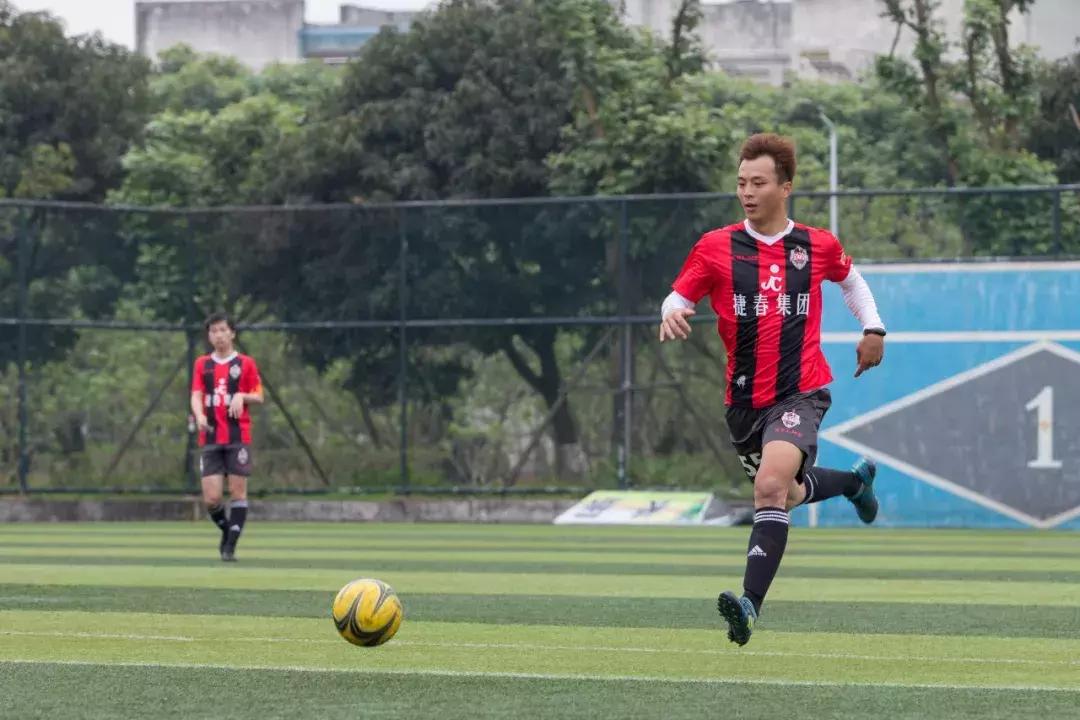 福州米兰：天不生罗森内里，足球万古如长夜