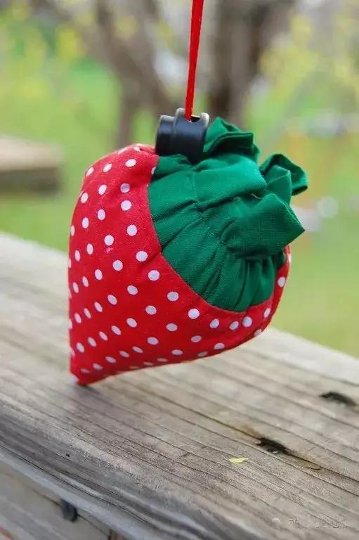 废旧衣服做购物袋视频,旧衣服做环保购物袋