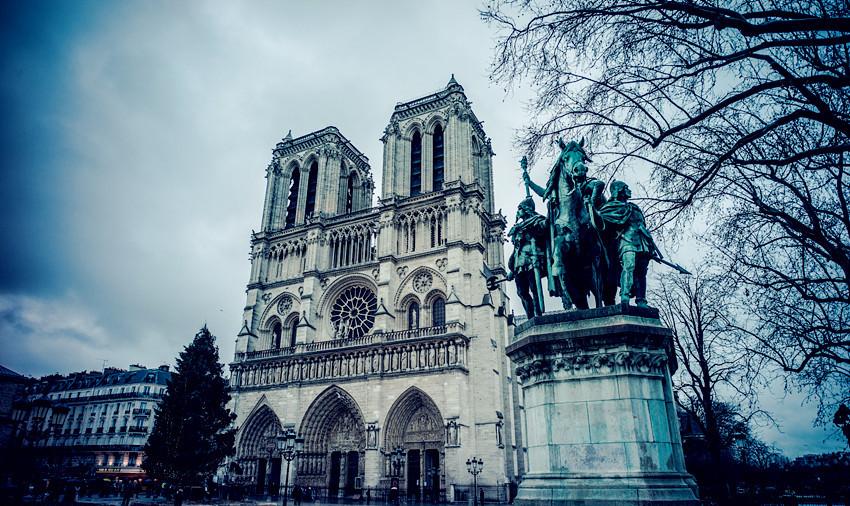 法国巴黎天气预报,法国巴黎时装秀视频