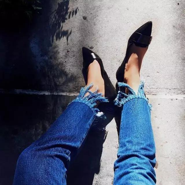 牛仔裤怎么改造成破洞流苏,旧牛仔裤腿简单变裙子