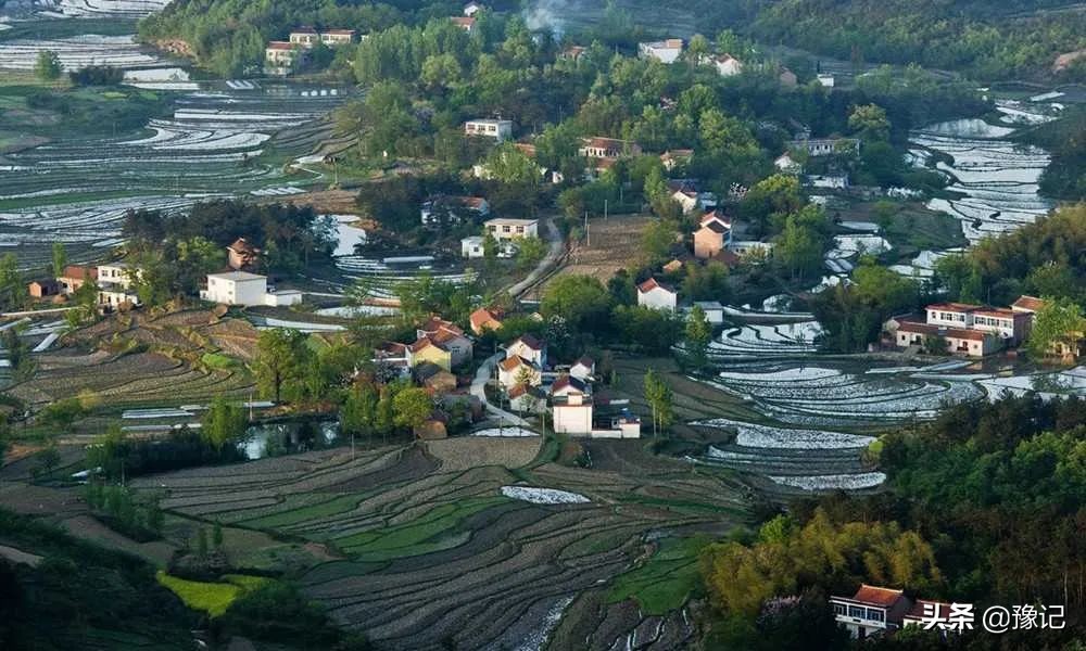 在老陕眼中的河南人就像一碗烩面,一个河南人眼中的河南