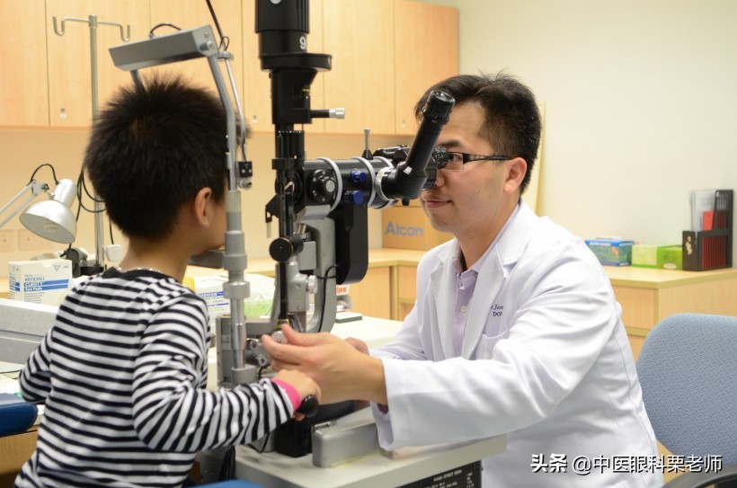 孩子近视了，吃什么对眼睛好？